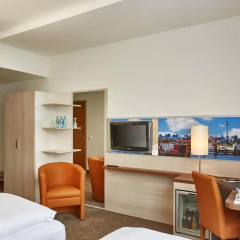H+ Hotel Berlin Mitte 4* Номер Бизнес с различными типами кроватей фото 2