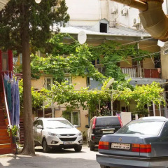 Отель BHM Hostel Грузия, Тбилиси - отзывы, цены и фото номеров - забронировать отель BHM Hostel онлайн парковка