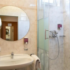Отель Goldeness Theaterhotel 4* Стандартный номер фото 3
