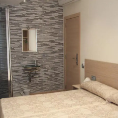 Отель Hostal Excellence Барселона спа