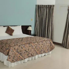 Отель Syrynity Palace Ямайка, Монтего-Бей - отзывы, цены и фото номеров - забронировать отель Syrynity Palace онлайн комната для гостей фото 5