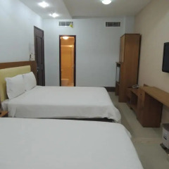 Danh Uy Hotel 2* Стандартный номер с различными типами кроватей фото 2