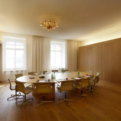 B2 Boutique Hotel + Spa
