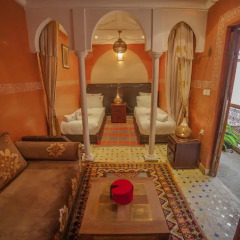 Отель Dar Ikalimo Marrakech 3* Улучшенный номер с различными типами кроватей