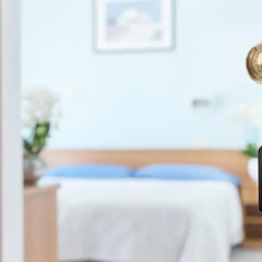 Hotel Emilia комната для гостей