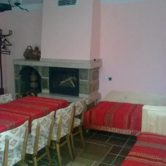 Отель Guest House AHP Стандартный номер фото 16