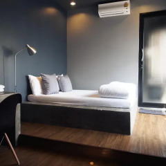 Silom Space Hostel Бангкок комната для гостей фото 4