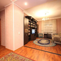 Гостиница Room-club Апартаменты на Попова в Белгороде отзывы, цены и фото номеров - забронировать гостиницу Room-club Апартаменты на Попова онлайн Белгород комната для гостей фото 5