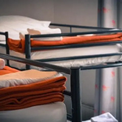 Beautiful Belleville Hostel & Hotel Кровать в общем номере с двухъярусной кроватью фото 10