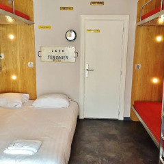 Train Hostel Стандартный номер с двуспальной кроватью фото 5