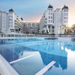 Отель Kirman Sidera Luxury & Spa - All Inclusive бассейн