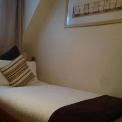 Kipps Brighton Hostel Номер с общей ванной комнатой с различными типами кроватей (общая ванная комната) фото 5