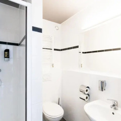 Отель A&O Prague Rhea 3* Стандартный номер с различными типами кроватей фото 5