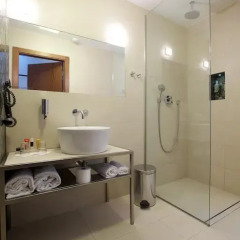 Отель Mosaic House 4* Люкс с различными типами кроватей фото 13