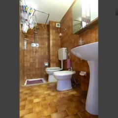 Отель Holiday House La Colombaia Парма ванная