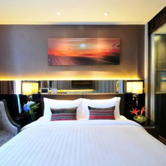 Отель The Continent Bangkok by Compass Hospitality 4* Номер категории Премиум с различными типами кроватей фото 49