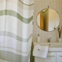 Отель Feebles Garden House Spathies Ситония ванная