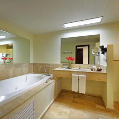 Отель Grand Palladium Lady Hamilton Resort & Spa All Inclusive 4* Полулюкс с различными типами кроватей фото 5