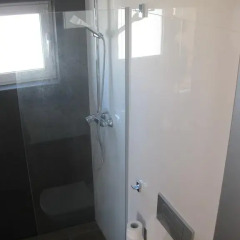 Отель Apartaments Joncar Mar Испания, Курорт Росес - отзывы, цены и фото номеров - забронировать отель Apartaments Joncar Mar онлайн ванная фото 2