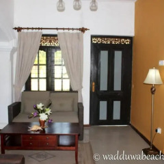 Отель Wadduwa Beach Villa 3* Вилла с различными типами кроватей фото 14