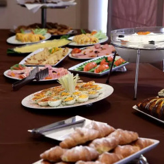Athina Airport Hotel питание