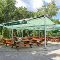 Globus Hotel спортивное сооружение