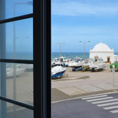 Blue Buddha Lone Surfer Hostel пляж