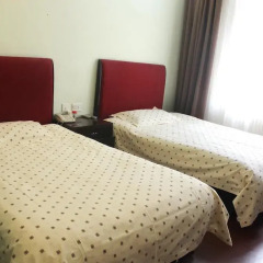 Chengdu Henry International Youth Hostel Стандартный номер с 2 отдельными кроватями фото 2
