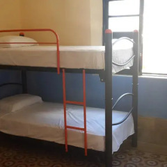 Отель Hostal La Ermita Кровать в общем номере с двухъярусной кроватью фото 4