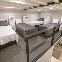 MoHo L Hostel детские мероприятия
