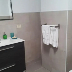 Ciw Hostel Санта Лючия ванная