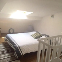 Отель F2 duplex Nice комната для гостей