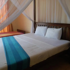 Отель Marine Tourist Beach Guest House Negombo Beach комната для гостей фото 3