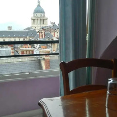 Отель Hôtel Cluny Sorbonne Париж балкон