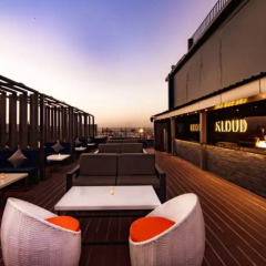 Отель Royal Orchid Central Jaipur бассейн