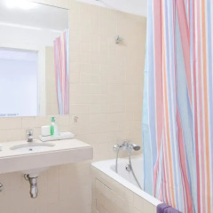 Отель Traveling To Lisbon Bairro Alto Apartments Португалия, Лиссабон - отзывы, цены и фото номеров - забронировать отель Traveling To Lisbon Bairro Alto Apartments онлайн ванная фото 2