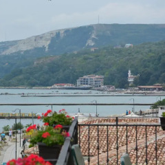 Отель Balchik Amazing Sea View Болгария, Балчик - отзывы, цены и фото номеров - забронировать отель Balchik Amazing Sea View онлайн балкон