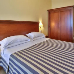 Hotel Laurin 4* Стандартный номер фото 17
