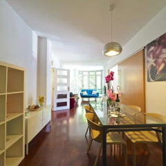 Отель Barcelonaforrent The Gaudi Suites Барселона в номере