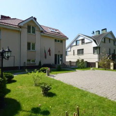 Отель Vilnius Guest House спортивное сооружение