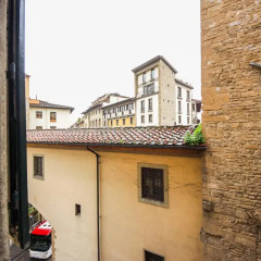 Отель Ponte Vecchio Unique Апартаменты с различными типами кроватей