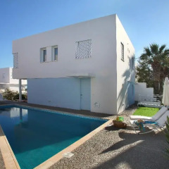 Отель Oceania Villa бассейн