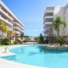 Отель Vista Roses Mar - Apartamento con Piscina Испания, Курорт Росес - отзывы, цены и фото номеров - забронировать отель Vista Roses Mar - Apartamento con Piscina онлайн бассейн