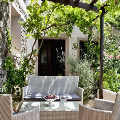 Отель Lava Suites and Lounge Греция, Остров Санторини - отзывы, цены и фото номеров - забронировать отель Lava Suites and Lounge онлайн спа