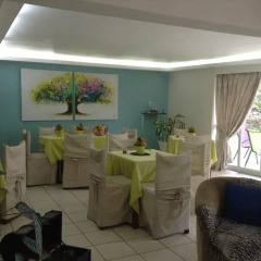 Pasiphae Hotel