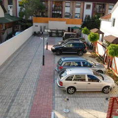 Отель Boutique Hotel Arta Сербия, Нови Сад - отзывы, цены и фото номеров - забронировать отель Boutique Hotel Arta онлайн парковка