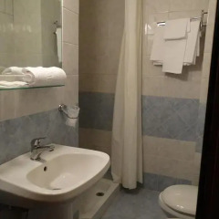 Hotel Astor 3* Стандартный номер с различными типами кроватей фото 4