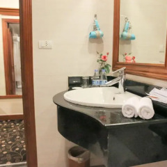Time Square Hotel Ханой ванная фото 2