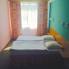 KenigAuto Hotel 3* Номер Комфорт фото 5