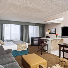 Campus Tower Suite Hotel комната для гостей фото 2